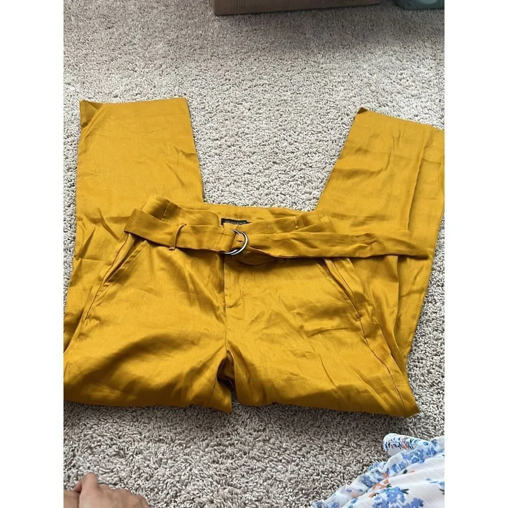 NWT Banana Republic Mustard Yellow pants size 0